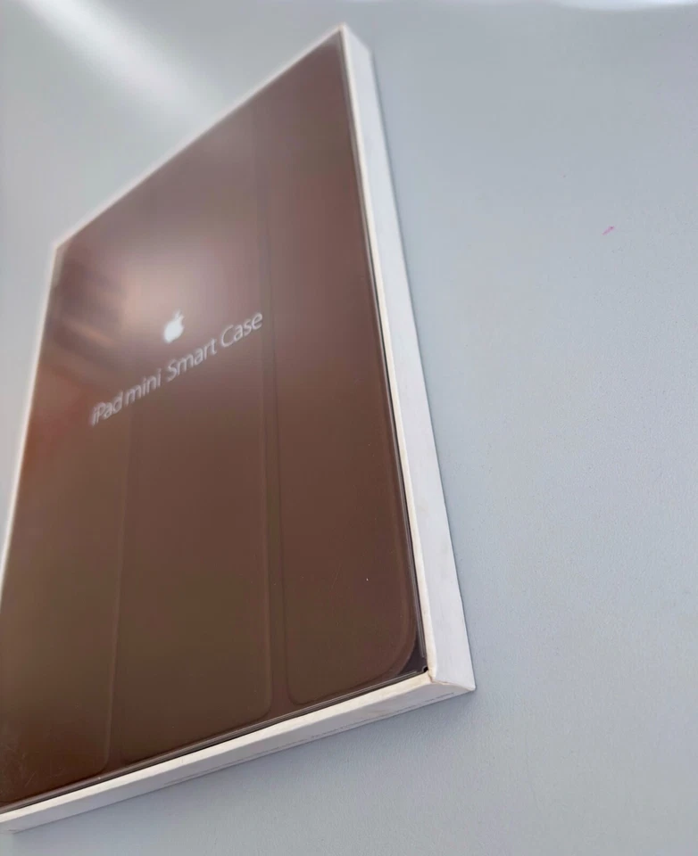 Genuine Apple iPad Mini 1, 2, 3 Smart Case Leather Olive Brown (MGMN2ZM/A) - Image 2 of 4