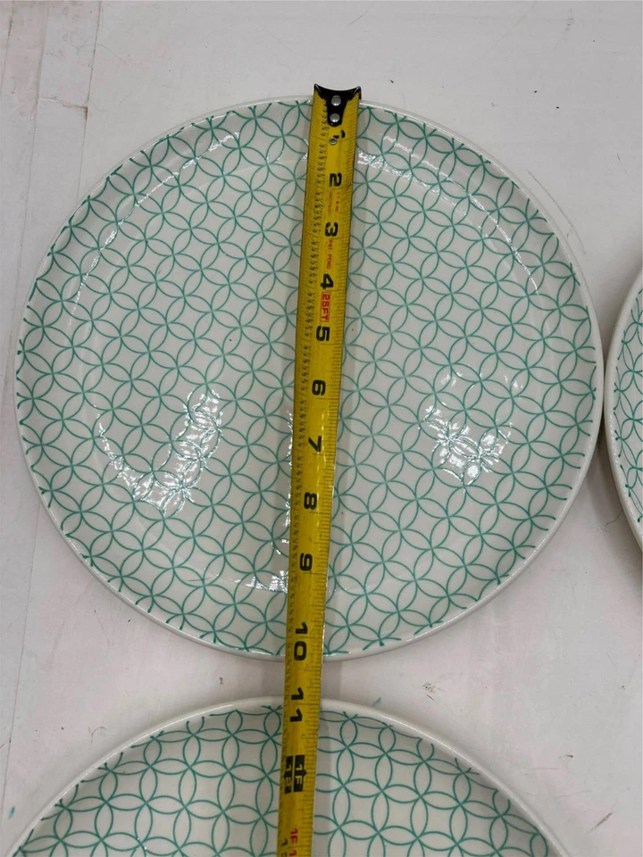 4) MAINSTAYS --PRATOS DE JANTAR---VERDE SOBRE BRANCO--CÍRCULOS - Imagem 2 de 3