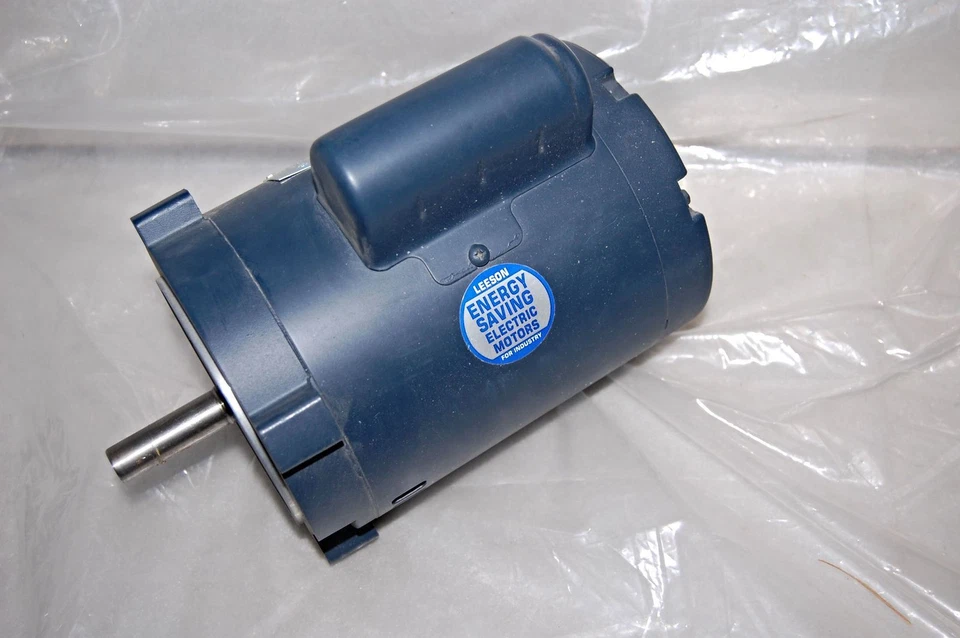LEESON 100204.00 A4C34DC4F 115/208-230 V AC 1/2 HP 3450 RPM Motor - Image 2 of 4