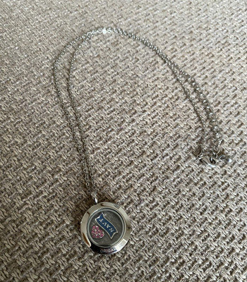 Origami Owl Silver Chain Necklace Round Floating Locket Navy & Pink Heart Charms