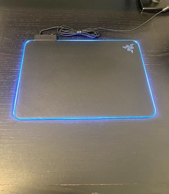 RAZER Firefly V2 RGB Gaming Mauspad - Wie NEU