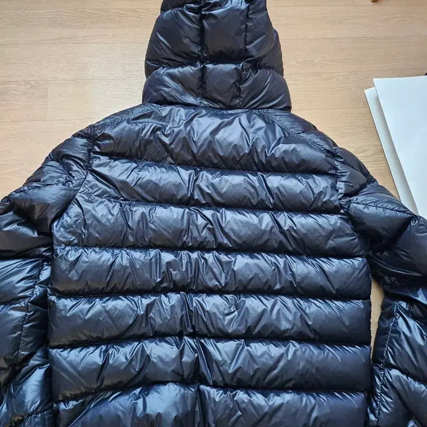 Moncler Pavine Puffer Jacket 5 Size, Pre-Owned thumbnail 2