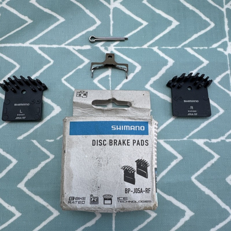 Shimano BP-J05A-RF Ice Tech Resin Disc Brake Pads 