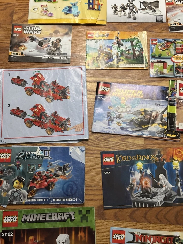 Large Lot Lego Instruction Manuals Star Wars Ninjago Minecraft Call Of Duty - Image 3 of 4