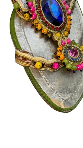 Sandalias planas René Caovilla multicolor con acento de estrás 39 falta 1 piedra. Fotos - Imagen 5 de 16