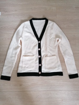 Cardigan Jacke cremefarben und schwarz, Größe S - Neu und Elegant