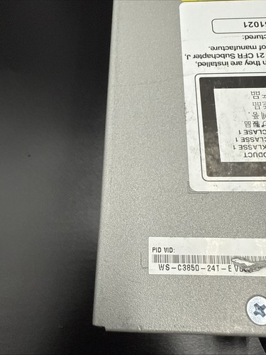 CISCO WS-C3850-24T-E 24-port GbE IP Services Switch /w C3850-NM-2-10G & 2x PSU - Picture 6 of 6