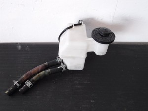 How Much Is Brake Fluid >> Details About 04 10 Toyota Sienna Master Cylinder Brake Fluid Reservoir Oem 47220 08030 How Much Is Brake Fluid >> Details About 04 10 Toyota Sienna Master Cylinder Brake Fluid Reservoir Oem 47220 08030