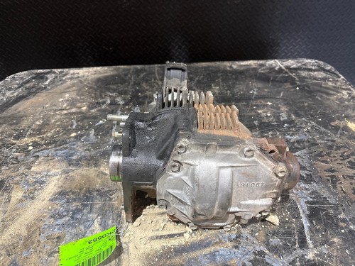 2008-13 Toyota Highlander Transfer Case 5 Speed Auto Transmission 3.5L AWD 196K - Picture 2 of 4