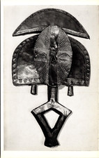 Figura funeraria postal Bakota, Gabón - Museo de Arte de Baltimore - Maryland
