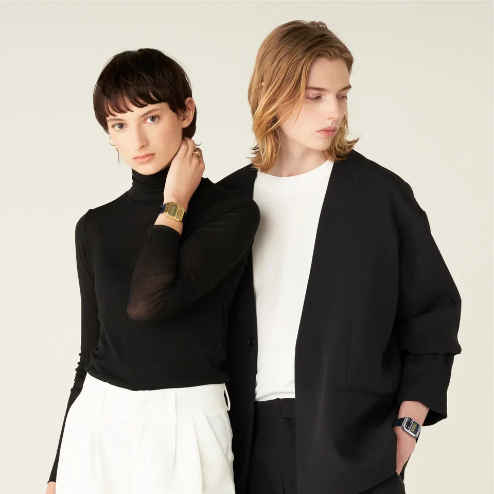 CASIO A100WEF-1AEF⎪A100WEF-1A⎪Original⎪Vintage EDGY⎪Negro⎪ALIEN WATCH F-100 - Imagen 2 de 4