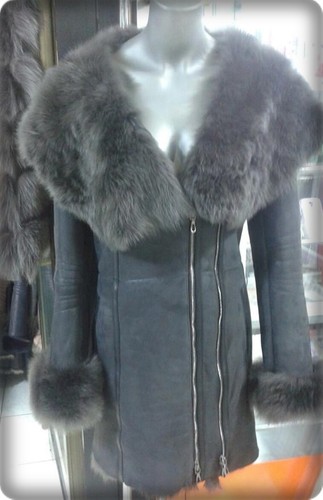 Luxus MONTON Winter Mantel Echtpelz Damen Schafspelz - 第 1/3 張圖片
