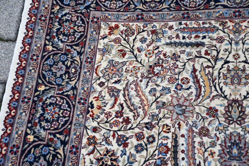 H92W03- Teppich mit Seide, Vorderasien, Maße: 173x107 cm, Gewicht: 6,4 kg - Afbeelding 5 van 12