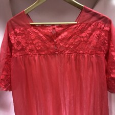 HENSON KICKERNICK 3/4  Sleeve Vintage  60 Robe Strawberry Red Women  s Size M
