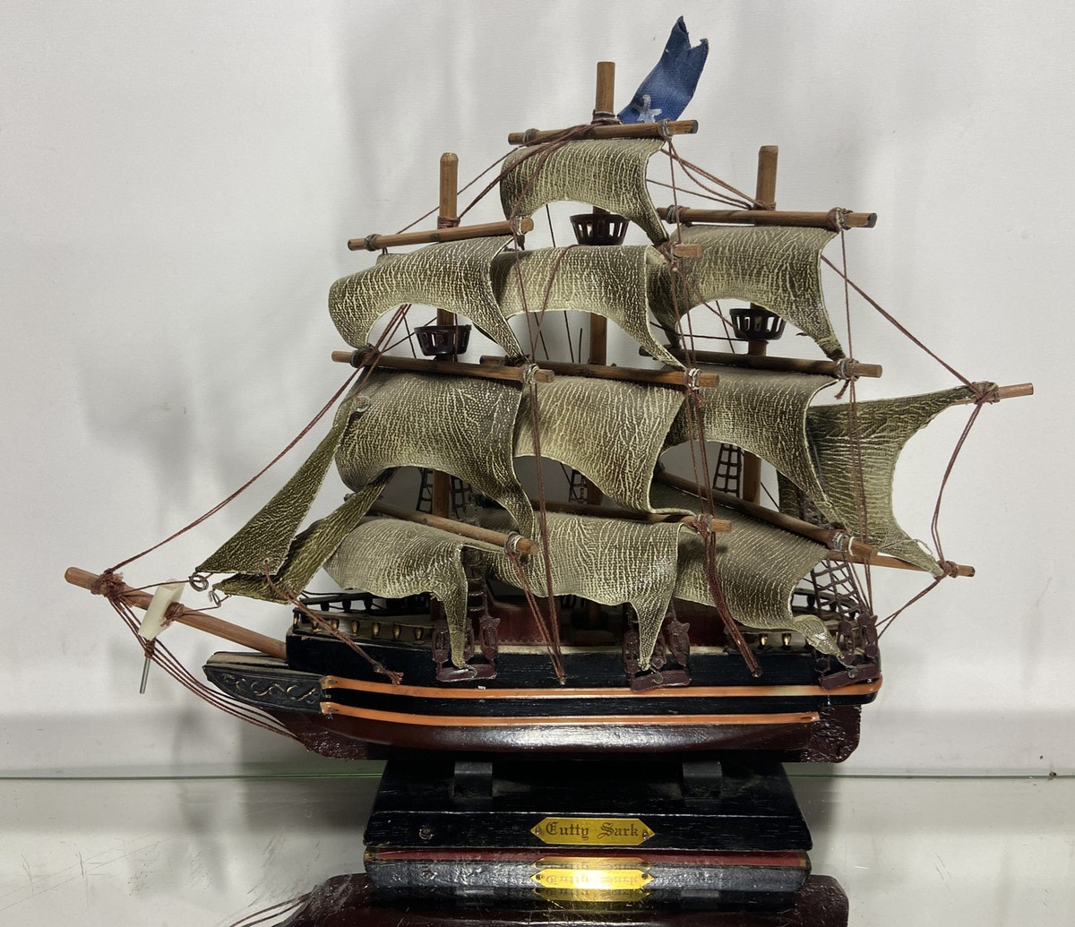 SF・ファンタジー・ホラー h.m.s BOUNTY cutty SARK1869 h.m.s BOUNTY cutty SARK1869