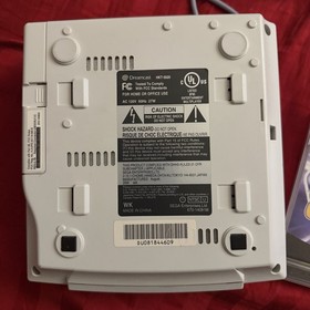 SEGA Dreamcast Console Two Controllers & Six Games Tested & Working