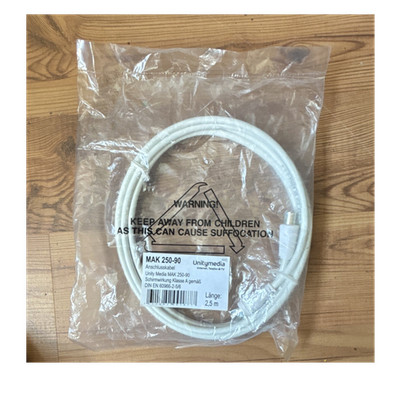 Unitymedia MAK 250-90 Anschlusskabel 2,5m weiß Klasse A DIN EN 60966-2-5/6