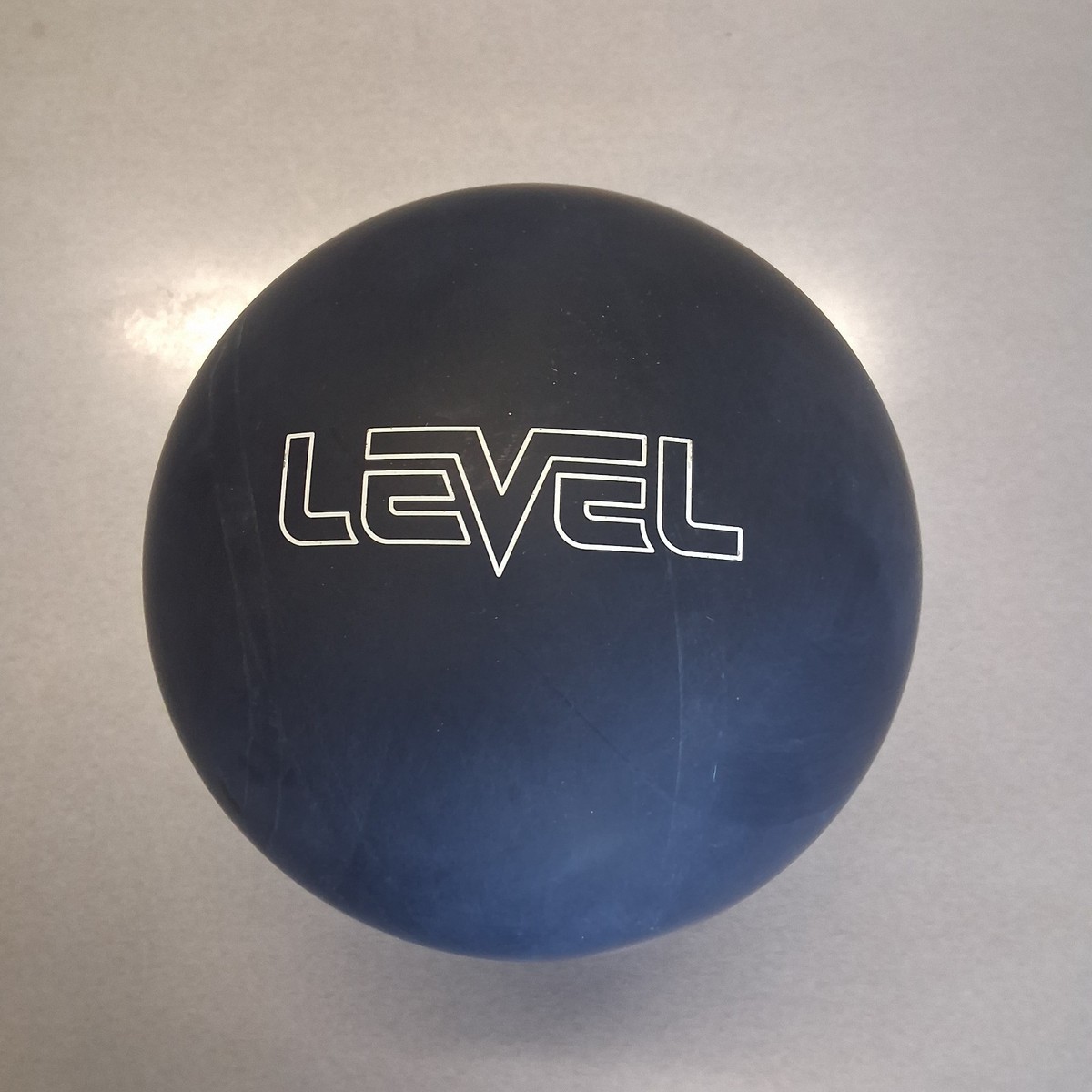 Storm Level bowling ball 15 LB. 12OZ 1ST QUALITY MIDWEIGHT new in