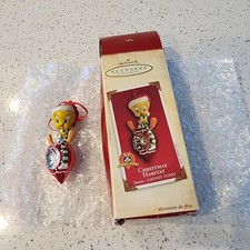Tweety Bird Ornament 2002 HALLMARK KEEPSAKE Christmas Habitat Looney Tunes