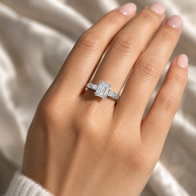 Exklusiver Ring 1,50 ct IGI Lab Created Smaragdschliff Diamant 950 Platin E F...