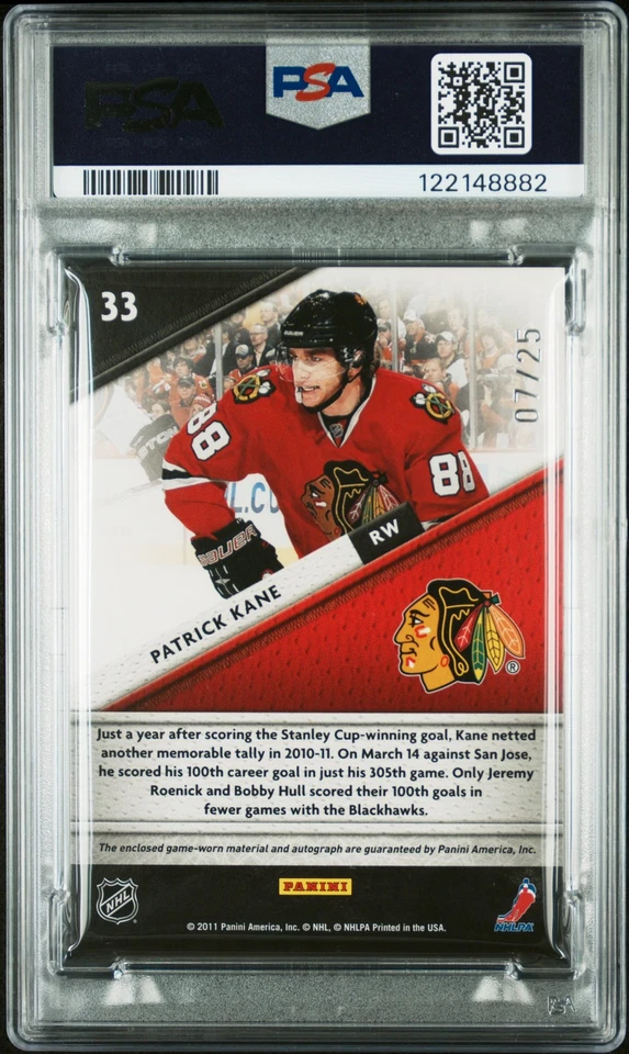 Tela del juego #33/25 Patrick Kane 2011 certificada por Panini AU PSA Foto 2 de 2