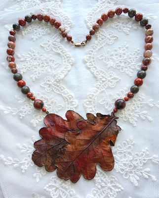 Vintage Copper Oak Leaves Pendant Necklace Natural Stones 14K Gold Filled Clasp