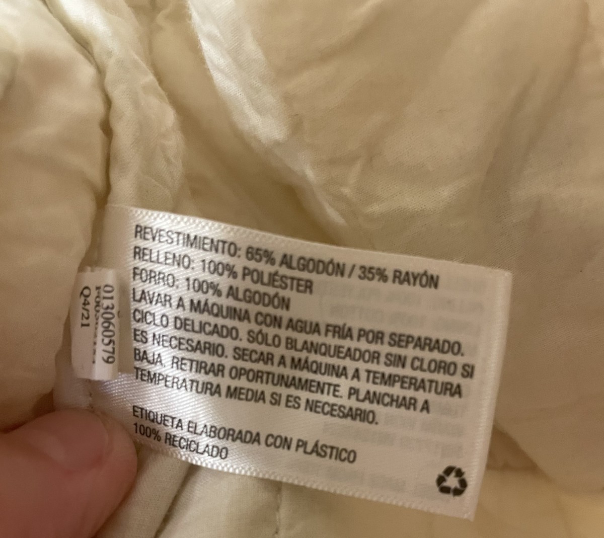 Universal Threads quilted jacket size M patchwork… - image 10