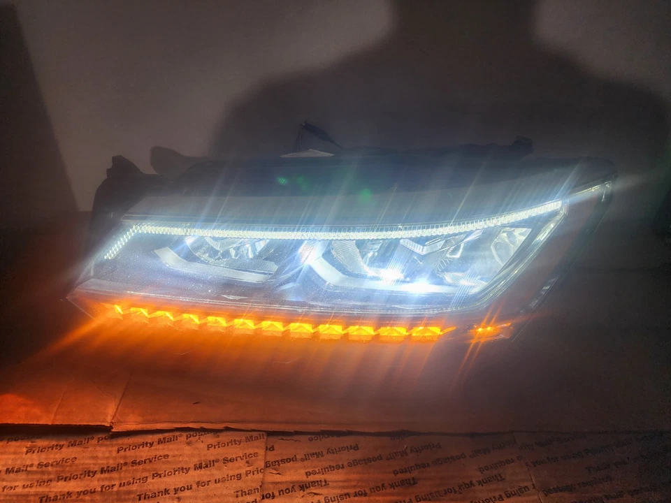 2016–2019 Volkswagen Passat Left LED Headlight Assembly OEM 561941035A w/ Module - Image 2 of 4