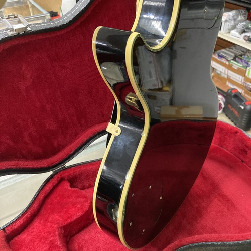 Epiphone Inspired by Gibson Les Paul Custom with hardcase - Picture 14 of 24