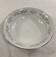 9" Serving Bowl International Silver Co Fine China 326 Springtime White Japan