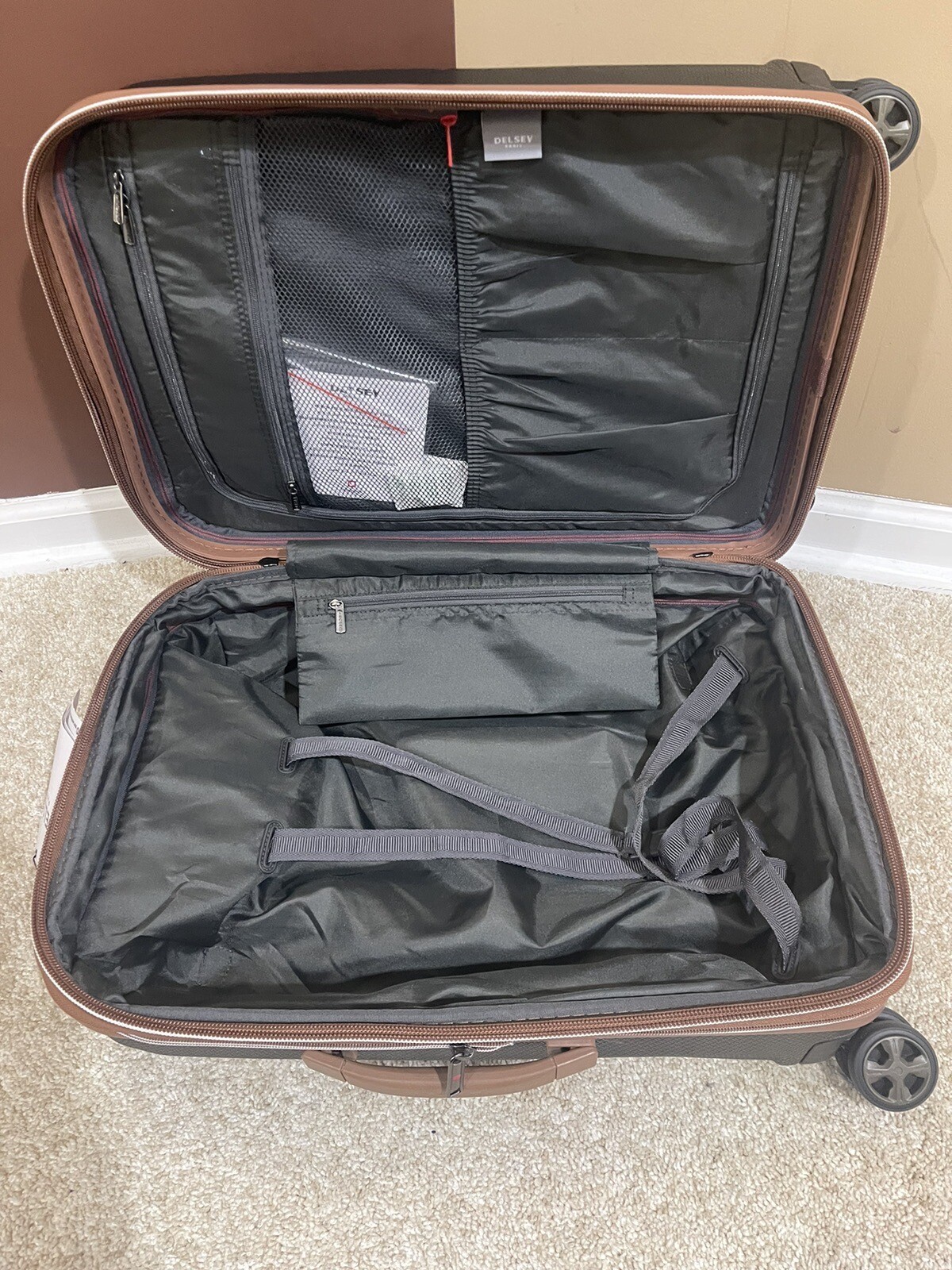 Delsey ST TROPEZ CARRYON EXPANDABLE SPINNER eBay