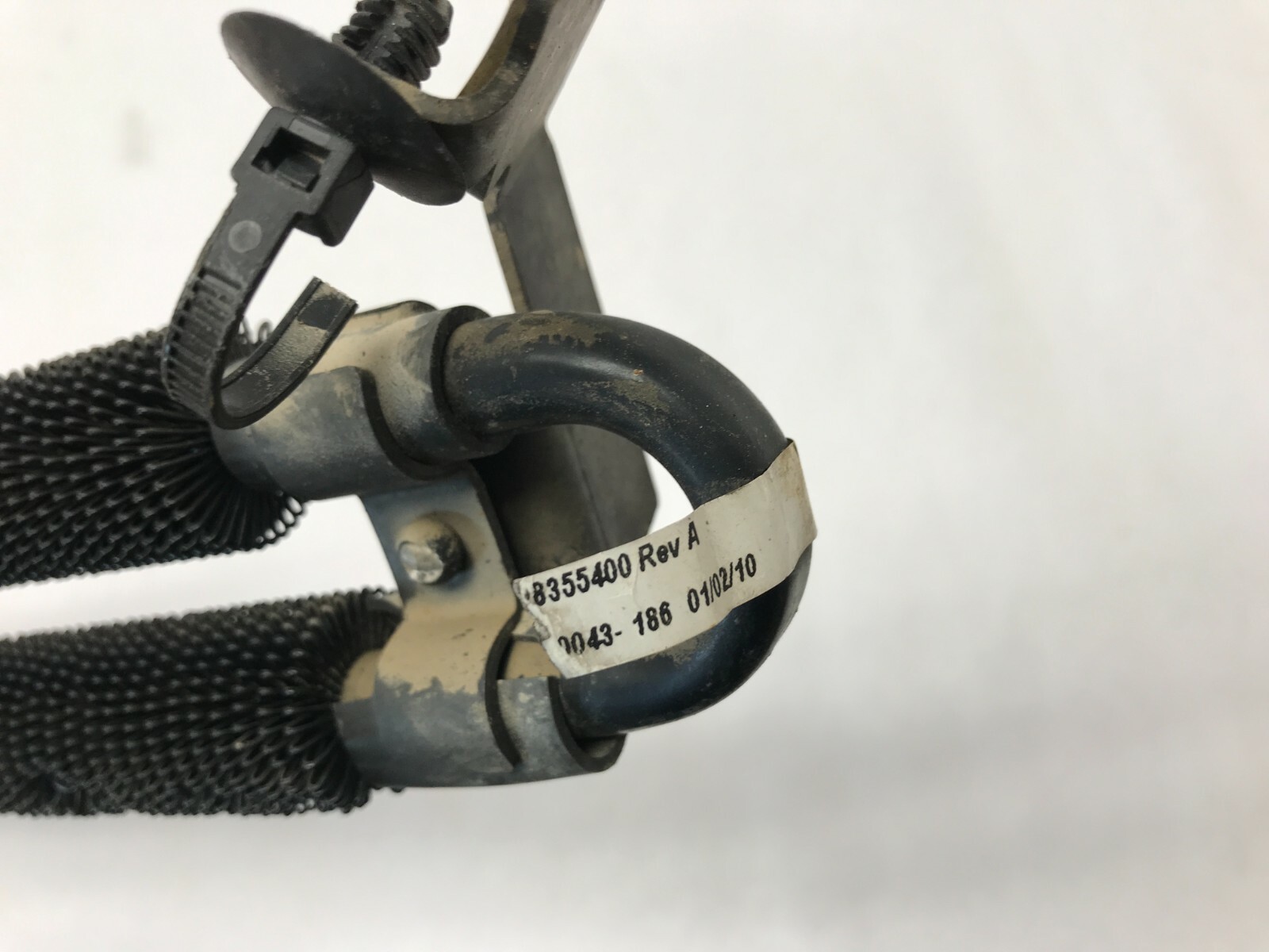 09-16 ASTON MARTIN V8 VANTAGE 4.7 POWER STEERING LOOP COOLER OEM 