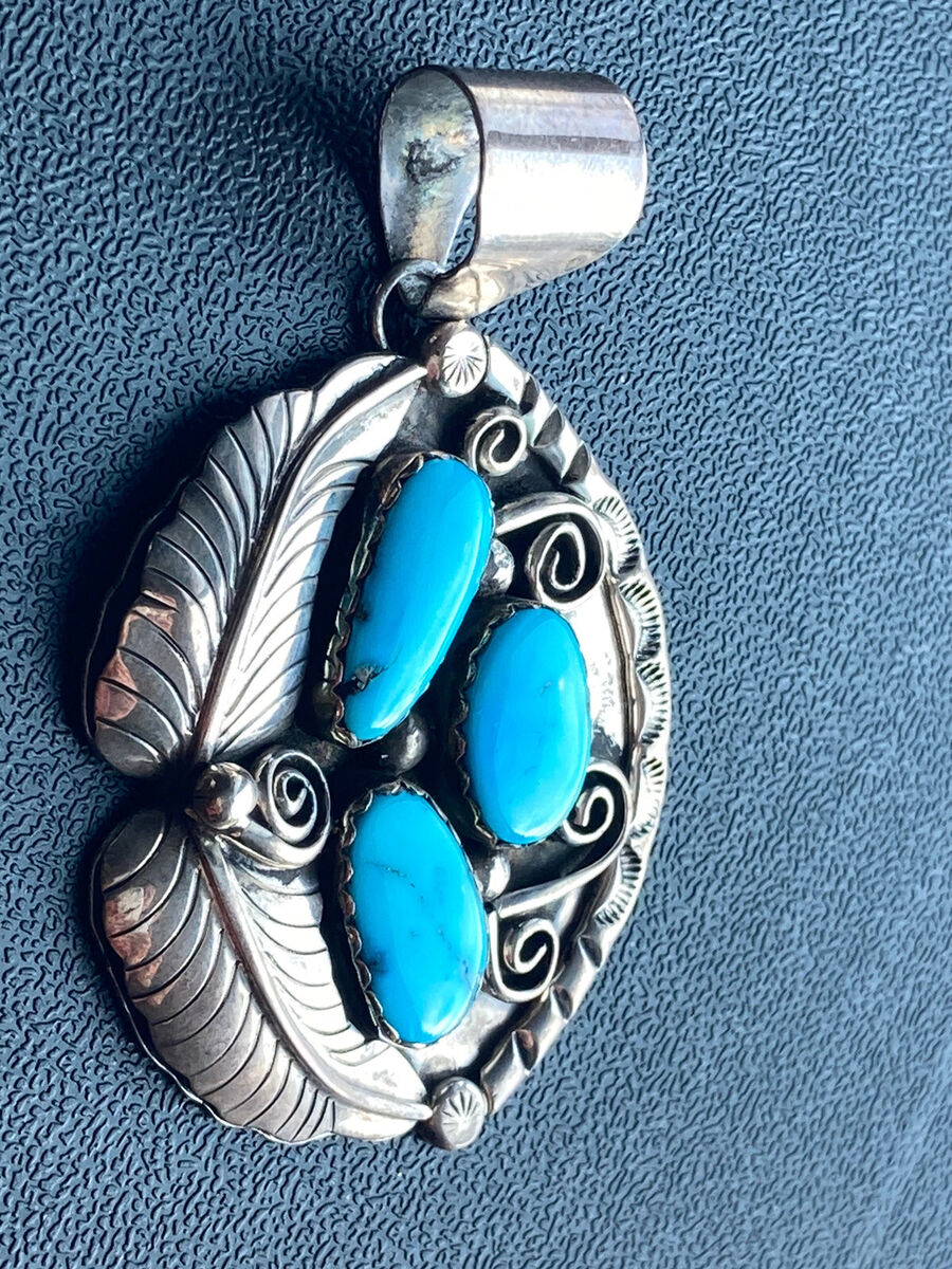 Vintage 1980s Native American Navajo Sterling Silver Vintage 1980s Native American Navajo Sterling Silver
