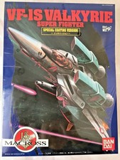 Macross VF-1S Super Fighter Valkyrie 1/72 Special Coating Version Bandai 1997