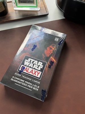 Topps Star Wars Galaxy 2025 Trading Cards Sealed Display   Chrome, Parallels etc