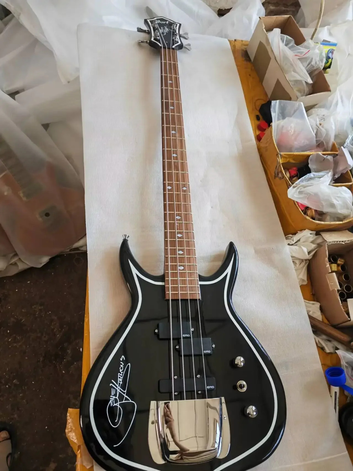 JakeSpecial Custom 4-String Electric Bass Guitar in White