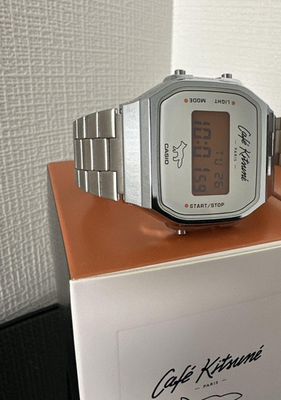 CASIO×カフェキツネ A168WECK-7AEU Casio x Café Kitsuné A168WECK-7A: A Chic Collaboration