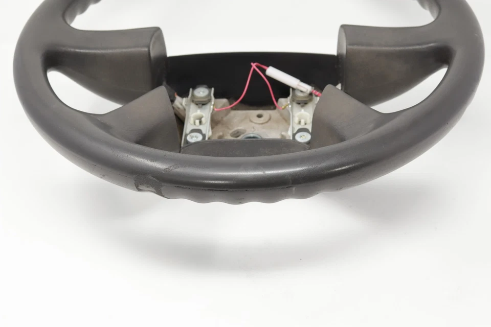 2003-2006 Chevy Silverado GMC Sierra Steering Wheel Black Vinyl OEM P15188989 - Image 4 of 4