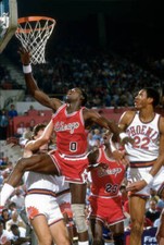 Orlando Woolridge of the Chicago Bulls 1981 Baketball Photo 2