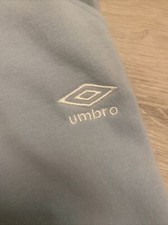 umbro light blue sweatpants Joggers Girls size medium 7-8 EUC