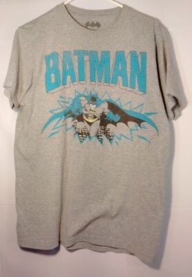 DC COMICS BATMAN OLD SCHOOL BATMAN LICENSED LIGHT GRAY T-shirt 