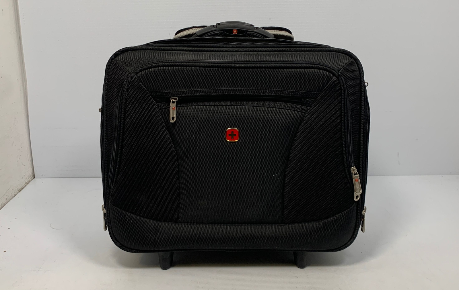 Swiss Army Rolling Wheels Laptop Computer Bag Carryon Travel Luggage