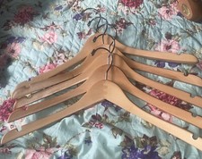 Lot of 5 Wooden Clothes Hangers  Unbranded  Notched