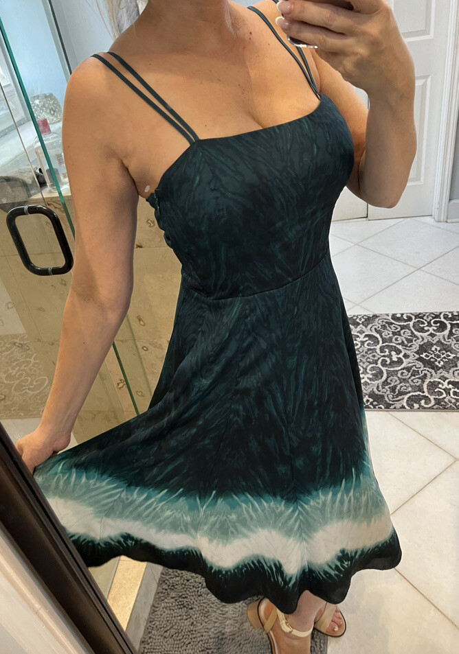 White House Black Market Hunter Sage Green White Dip Dye Ombre Fit Flare  Dress S | eBay