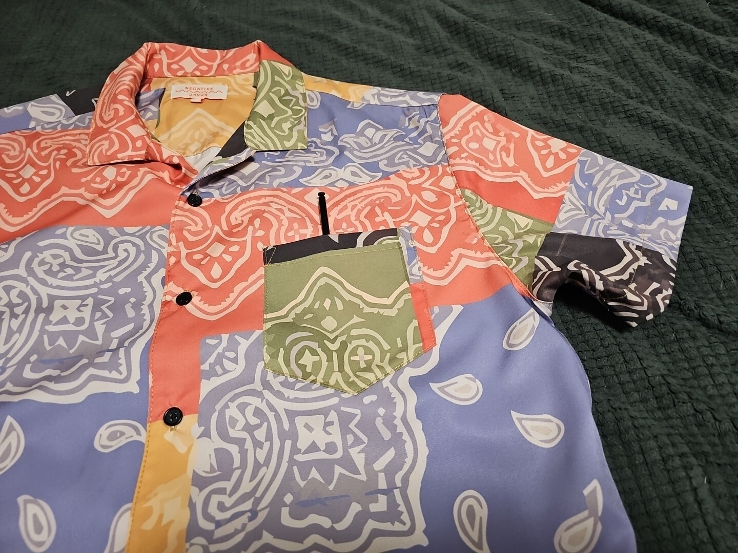 Negative Space Bandana Patchwork Style Folksy But… - image 11