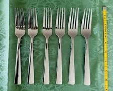 Oneida Savor Stainless Steel Dinner Fork (Set of Six)