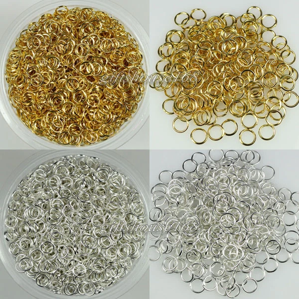 Lotto composto da cinque anelli in oro giallo e bianco con diamanti, un