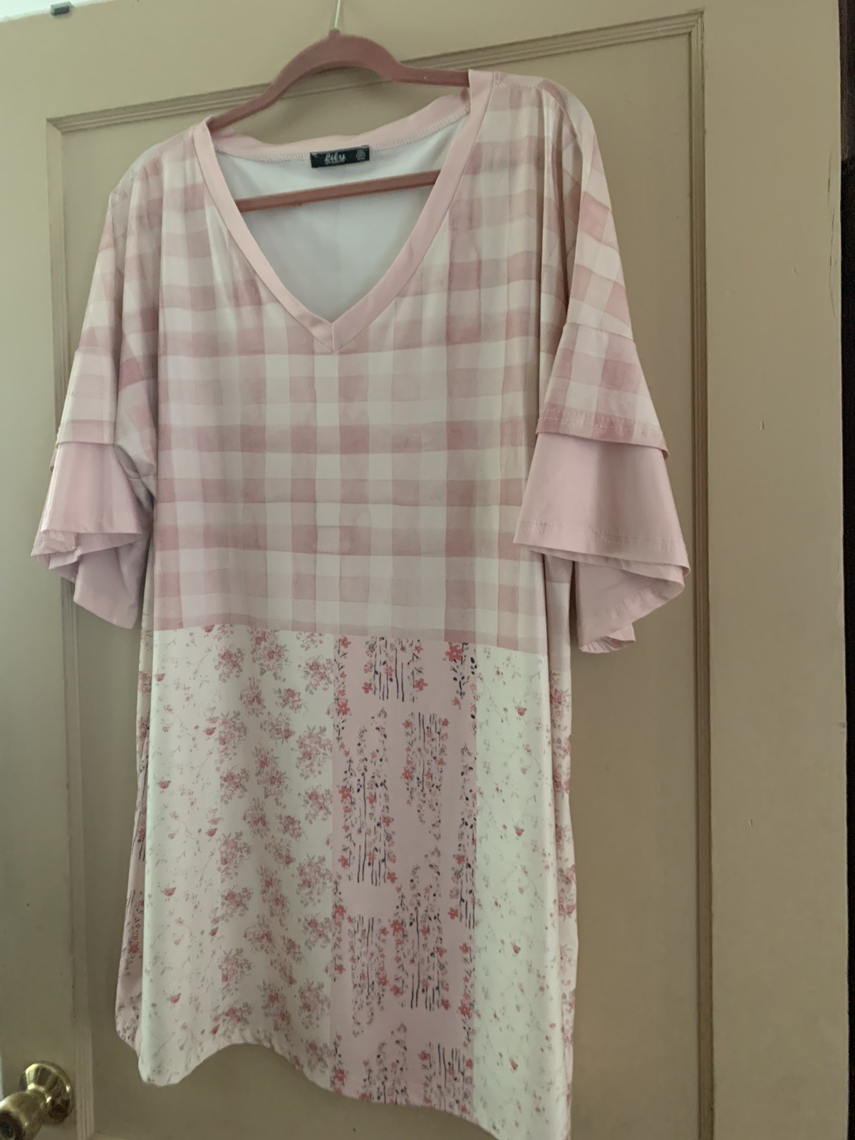 Women's Pink Floral and Checked Blouse Size 2XL