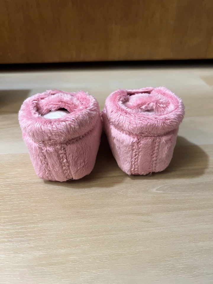 UGG Bixbee Infant Booties Pink Size 0/1 Baby Girl Shoes 0-6M Soft New in Box - Image 4 of 4