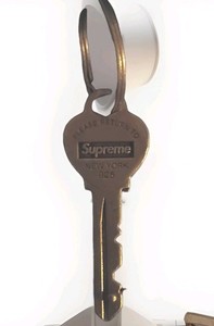 Supreme Tiffany & Co. Return to Tiffany Heart Knife Key Ring